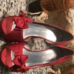 Red Michcaelangelo Peeptoe Pump - size 10